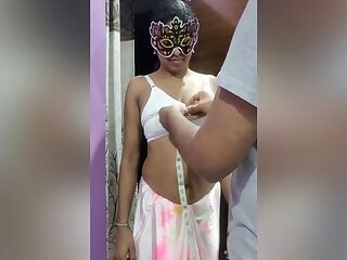 Telugu Women Goes To Tailor For Stiching Half-top And Fucks With Him